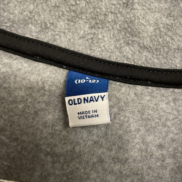 EUC boys’ size 10/12 old navy fleece - Picture 2 of 3